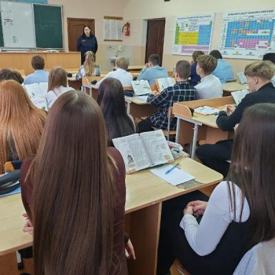 Photo 5276253618631806771 Y